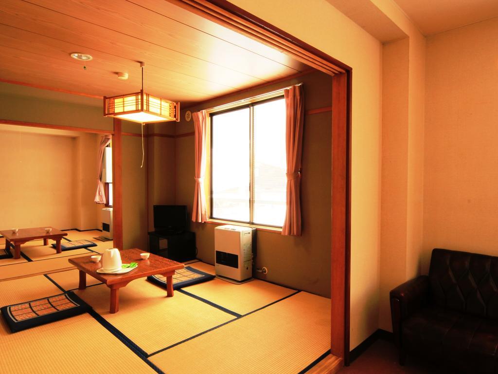 You Resort Hotel Yamanouchi  Ngoại thất bức ảnh